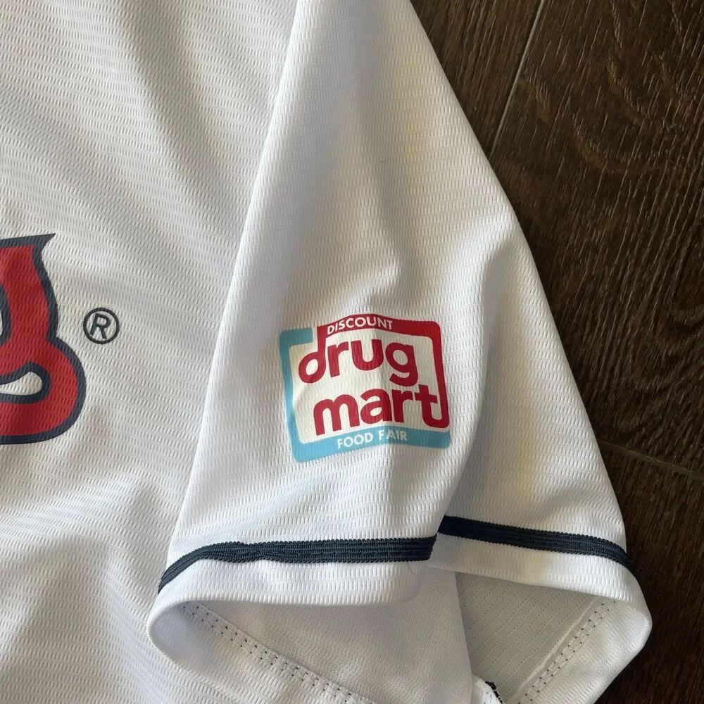 #32 Franmil Reyes Cleveland Indians Jersey (Mens XL)  - Promo Button up